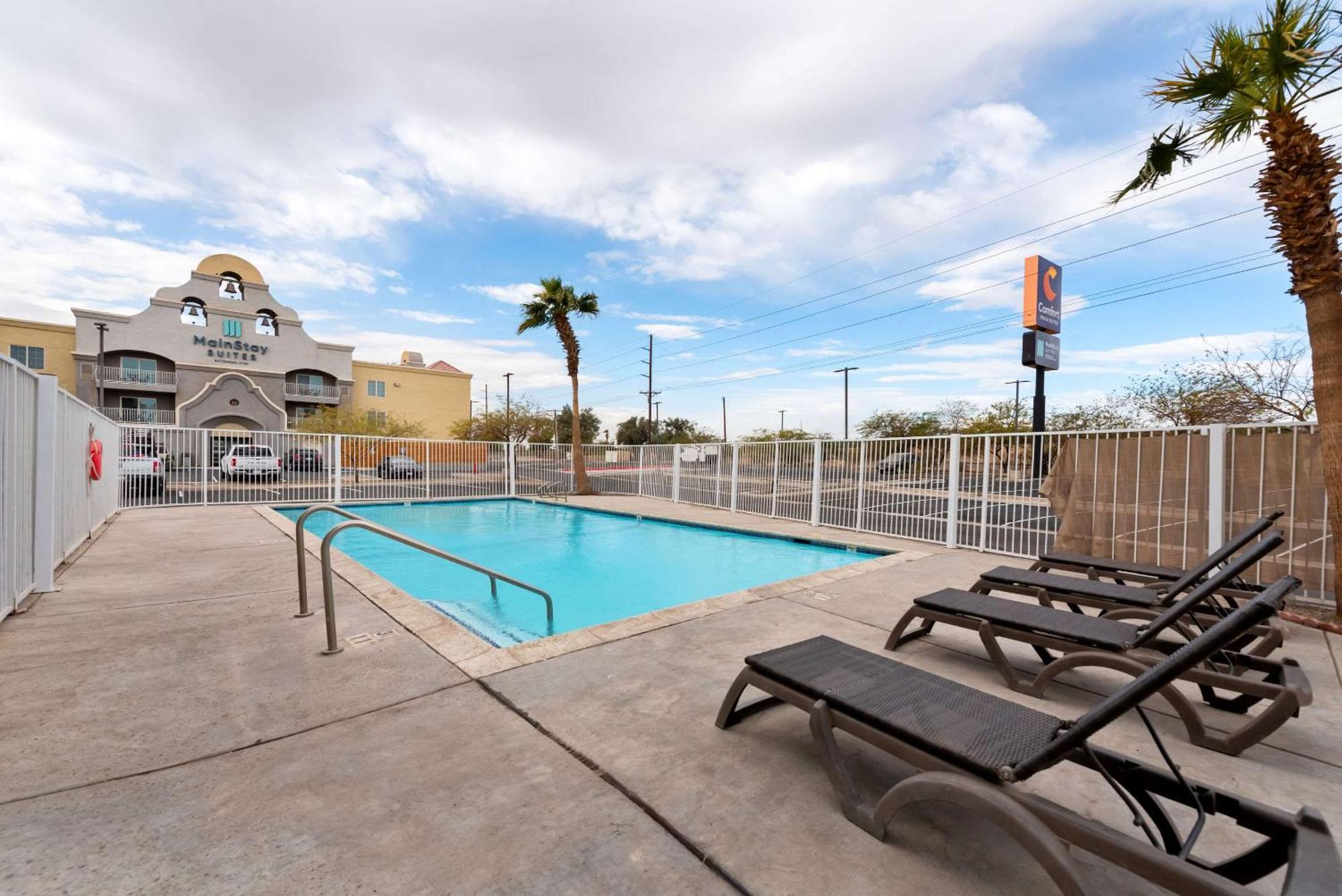Comfort Inn & Suites El Centro I-8 Eksteriør billede