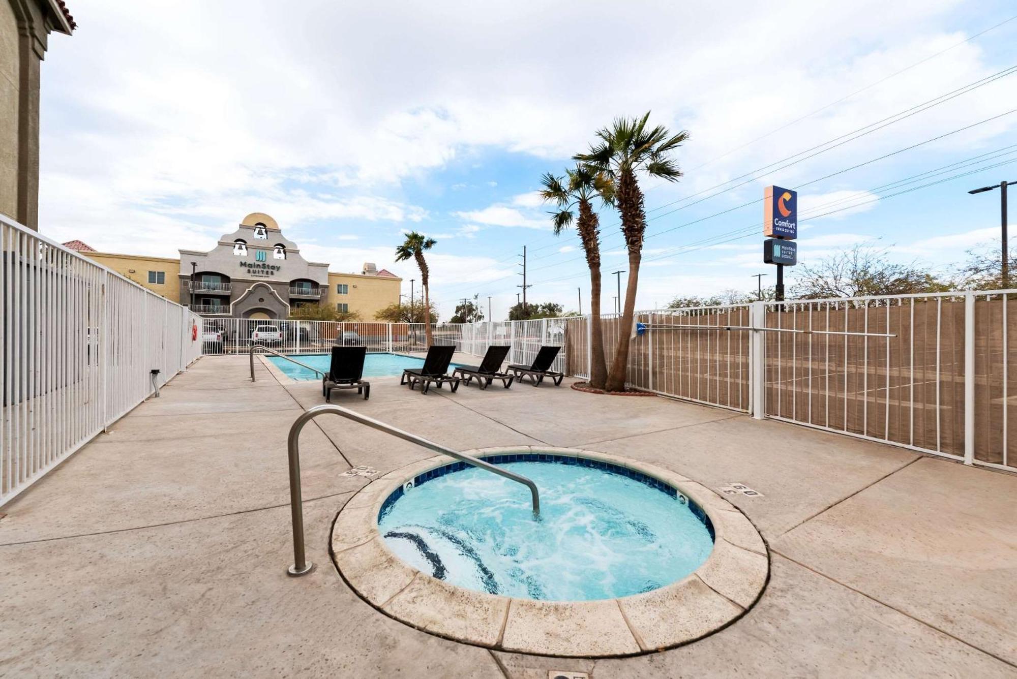 Comfort Inn & Suites El Centro I-8 Eksteriør billede