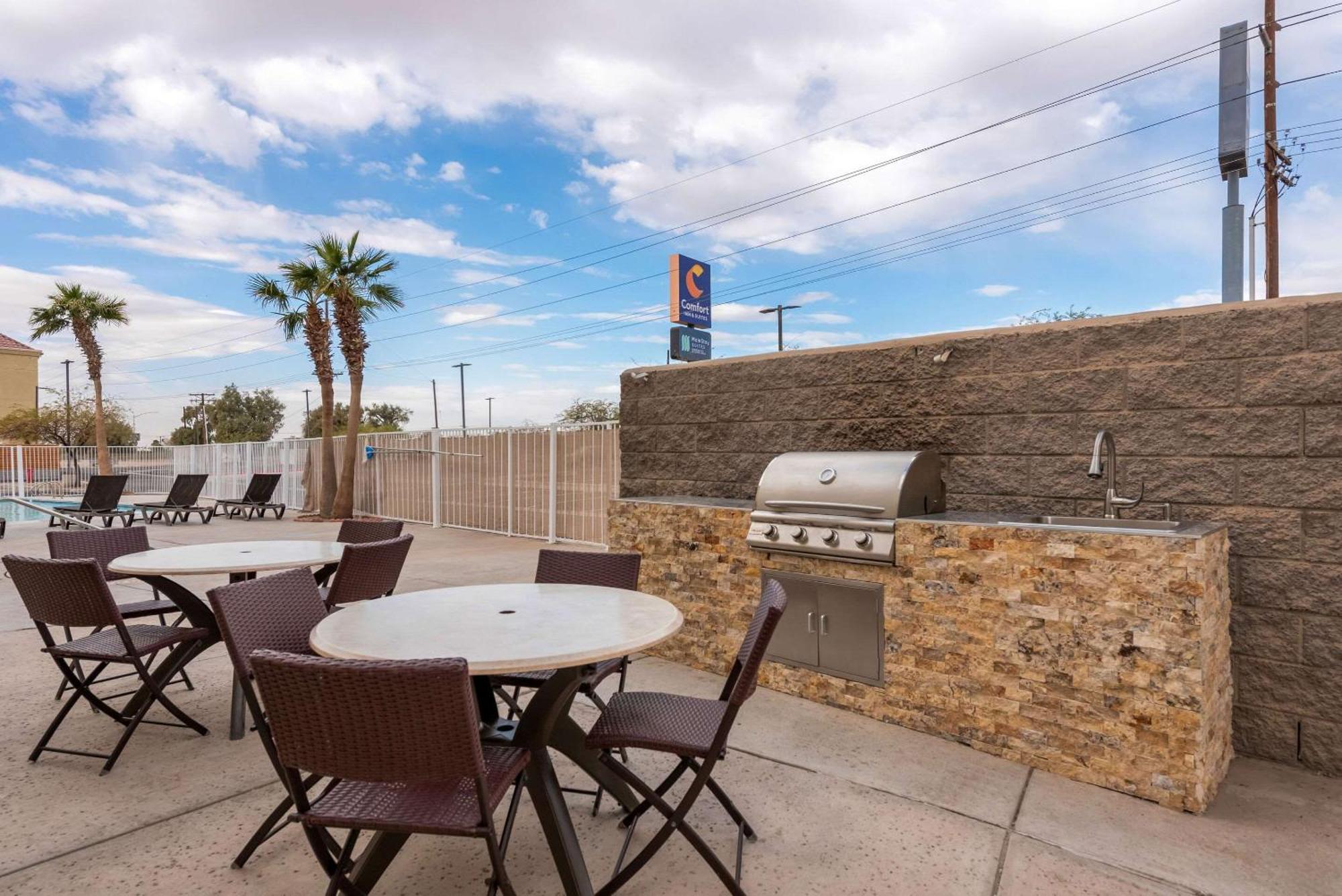 Comfort Inn & Suites El Centro I-8 Eksteriør billede